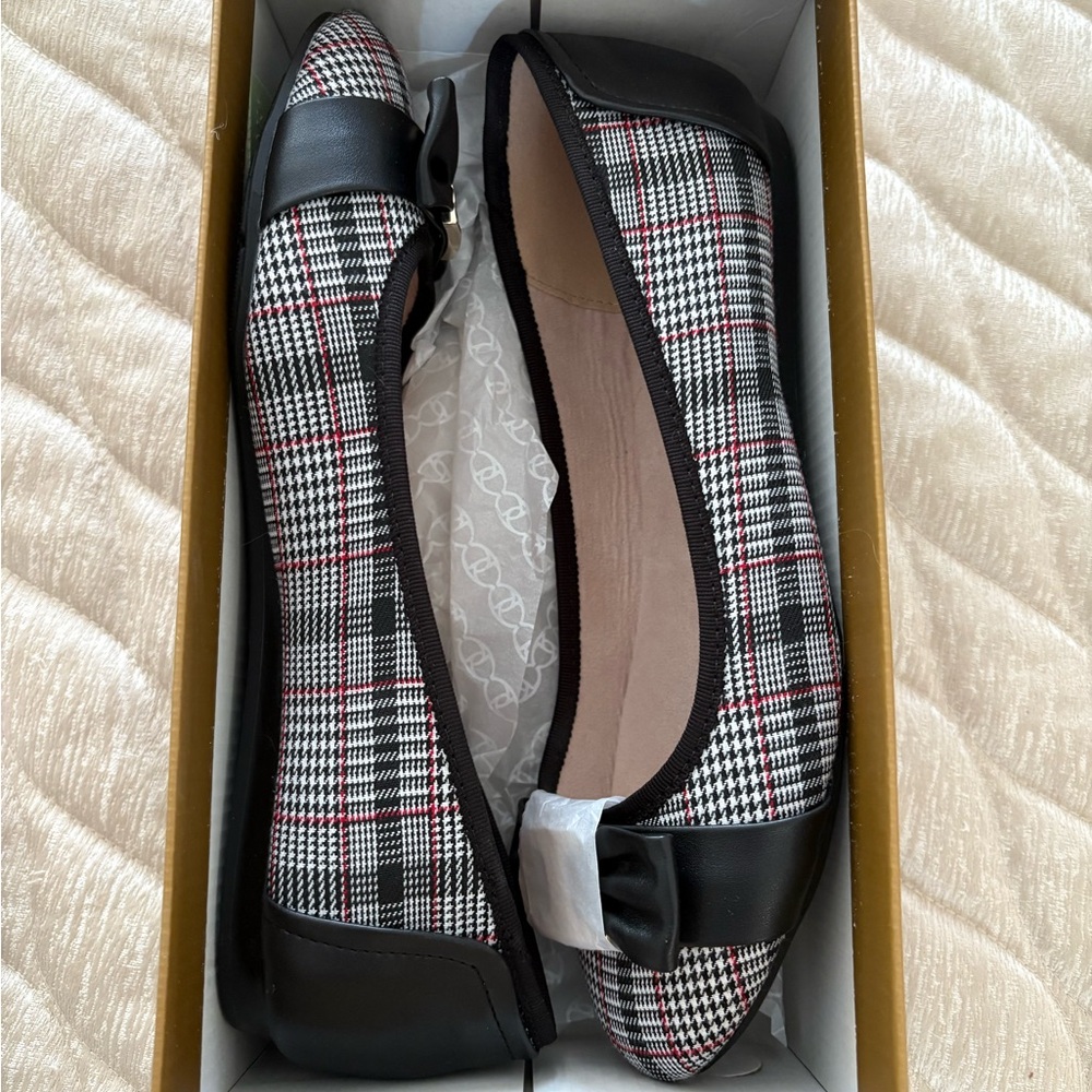 Stylish Women's Plaid Flats